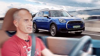 MINI Countryman – Teszt [upl. by Nelo]