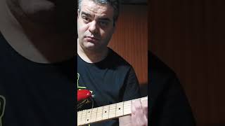 Rock Stoner Short 🎸🎩 guitarsolo rock guitarra guitar youtubershorts [upl. by Ahsilef330]