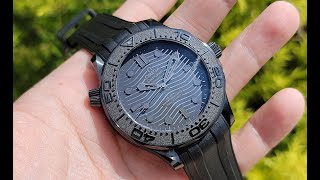 Op184 Omega Seamaster Diver Black Black 開箱評測  霸氣全黑又看得清時間的黑黑全陶瓷海馬 明錶玩樂 [upl. by Milzie]