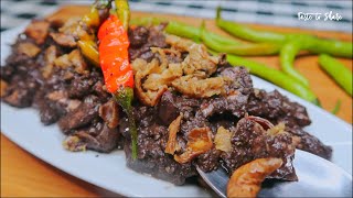 DINUGUAN ILOCANO STYLE  CRISPY DINARDARAAN [upl. by Orbadiah]