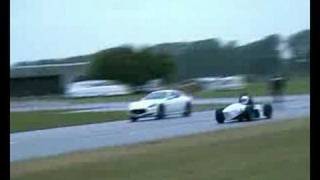 Maserati GrandTurismo S vs F07113 [upl. by Danielson21]