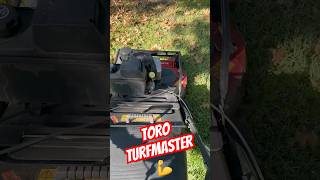 How well does the Toro Turfmaster Bag leaves LIKE A VACUUM 👆👆👆lawnlife mowing lawncare [upl. by Okin419]