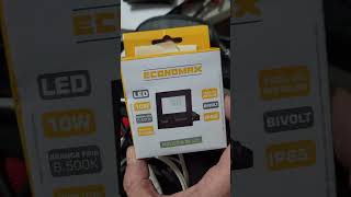 Unboxing Refletor holofote led 10W Economax [upl. by Oynotna]