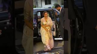 Malaika Arora arrives at Kalyanaraman family’s Navratri celebrations KalyanNavratri kalyanjewellers [upl. by Nakeber]