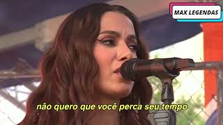 Anitta  Fría Tradução Legendado Ao Vivo [upl. by Socha294]