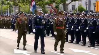 Militäresch Parade Nationalfeierdag 2015 101 0101 The National Day of Luxembourg Military [upl. by Yeldnarb796]