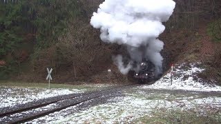 58 311 kämpft sich auf rutschigen Schienen hinauf zur Bindweide [upl. by Carman564]