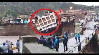 IMPRESIONANTE HOTEL SE CAE AL RIO EN HUANCAVELICA [upl. by Verbenia176]