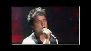 Luis Fonsi Se Supone en vivo [upl. by Opalina]