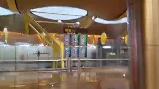 Aeropuerto T4 de MadridBarajas Inundado vídeo aficionado [upl. by Greenwell]