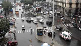 Napoli Piazza Garibaldi Traffic 1 [upl. by Feldt]