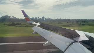 Thai Smile Airways WE233 Landing Nakhon Si Thammarat Airport  ไทยสมายล์ ลงจอดสนามบินนครศรีธรรมราช [upl. by Ailelc]