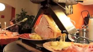 Raclette traditionnelle [upl. by Weiler]