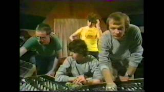 XTC  XTC At The Manor  BBC 1980  25 [upl. by Etteinotna]