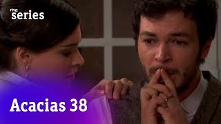 Acacias 38 Pablo descubre las muertes de Manuela y Germán Acacias567  RTVE Series [upl. by Scheider]