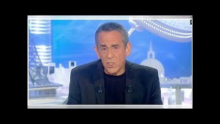 Thierry Ardisson se moque de Stéphane Guillon dans Salut les Terriens [upl. by Jordan]