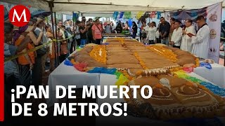 Elaboran el pan de muerto más grande del mundo en Catemaco Veracruz [upl. by Ahterahs546]