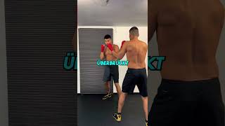 Gazelle Punch für KNOCKOUT🥊 boxen boxing boxingtraining fürdich viralvideos [upl. by Ainattirb]