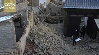 Terremoto en noroeste de China provoca 131 muertos [upl. by Enaenaj]