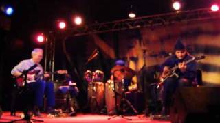 Vinicius Cantuaria  Bill Frisell  Lagrimas Mexicanas  New Morning Paris 130111MP4 [upl. by Onibag]