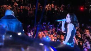 Alicia Keys amp JayZ  Empire State of Mind LIVE NYC [upl. by Radferd]