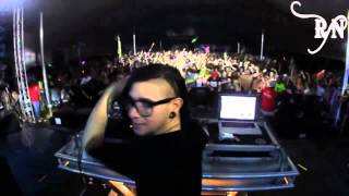 SKRILLEX  KILL EVERYBODY [upl. by Eenat]