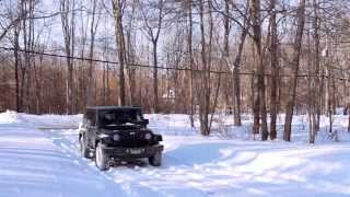 How to Drive Your Jeep Wrangler with 4wd in the Snow [upl. by Sacram116]