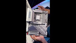 Z890 AORUS ELITE WIFI7 amp Z890 AORUS ELITE WIFI7 ICE Unboxing [upl. by Pestana]