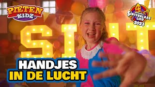 Pietenkidz  Handjes In De Lucht Nationale Sinterklaaslied 2023 Official Video [upl. by Yrolam]