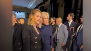 Brigitte Macron et Tiphaine Auzière complices  sortie mèrefille au défilé Balmain [upl. by Aipotu930]