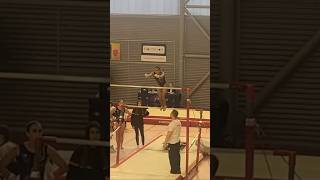 Mouvement barres Fed A 🤸🏽‍♀️gym viralvideo gymnast bars abonnetoi salto [upl. by Akira935]