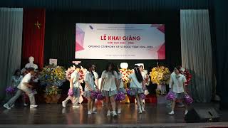 Khai giảng 20242025 ĐDT HN12Lớn rồi còn khóc nhè  Tò te tí  11A1a [upl. by Haneen488]