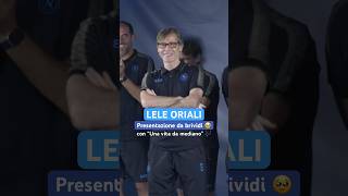 LELE ORIALI presentazione al NAPOLI da brividi 🥹 con “Una vita da mediano” 🎶💙 [upl. by Heddie]