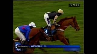 2007 skybetcom Rowland Meyrick Handicap Chase [upl. by Ahsinyt]