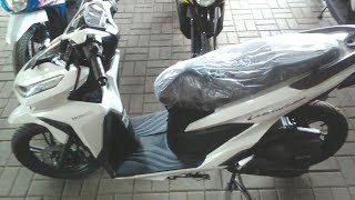 KEDATANGAN  New Honda Vario 150 Putih [upl. by Hcirteid]