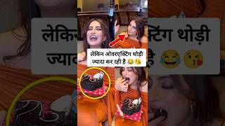 Palak Tiwari celebrating birthday in simple way with paps [upl. by Atikin]