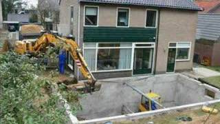 Kelderbouw naast bestaande woning [upl. by Scherle330]