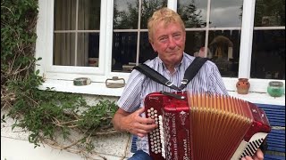 The Glen Of Aherlow Lafferty’s  Irish traditional reel on button accordion [upl. by Aiak]