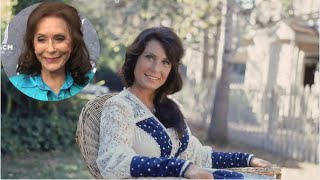 Loretta Lynn Tackled With Complicated And Tragic Life Photos amp Untold Life Story [upl. by Nosam]