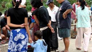 Contod Rocket Stove Vinzons Camarines Norte Philippines by Jed Guinto January 2009 [upl. by Theola]