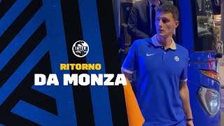 Il ritorno dellInter da Monza InterPerSempre [upl. by Ahtera]