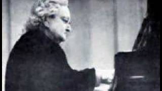 Maria Yudina plays Brahms Sonata No 3 Op 5 24 [upl. by Jennette836]