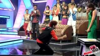 Croc Roaz Proposed Bipasha On The Sets Of DID 3 [upl. by Einallem]