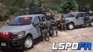 GTA 5 POLICIA  Camioneta del SEMEFO se va al AGUA tras PERSECUCION DE LA MARINA [upl. by Aineval]