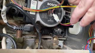 Boiler breakdown heating won’t turn off and no hot water WORCESTER BOSCH 30si gc 4731185 [upl. by Lamberto313]