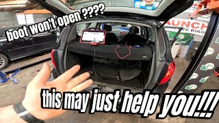 vauxhall boot wont open this might just help you out [upl. by Sherwin]