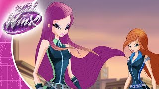 Winx Club  World Of Winx  Ep10  Acque pericolose Clip [upl. by Lokcin340]