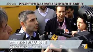 Pizzarotti vara la scuola da sindaco dei 5 stelle [upl. by Schatz]