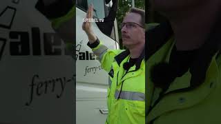 Polizeilicher Weckdienst auf der Autobahn  SPIEGEL TV Shorts [upl. by Yarased]