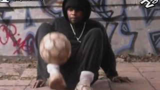 I☠ HIER IM GHETTO BIST DU NUR BEUTE ☠I FREESTYLE GHETTO FUSSBALL TRICK [upl. by Trevah384]